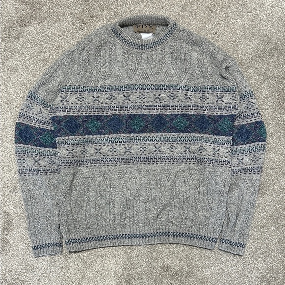 Vintage Other - Vintage Knit Patterned PDX Sweater
